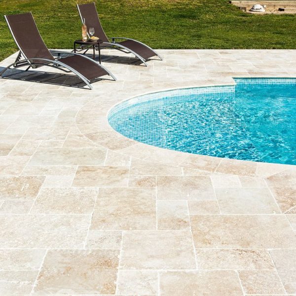 réalisation carrelage piscine
